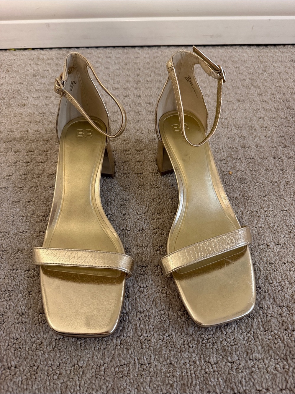 BP Nordstrom Metallic Gold Ankle-Strap Block Heel Ankle Strap Sandals Size 8.5
